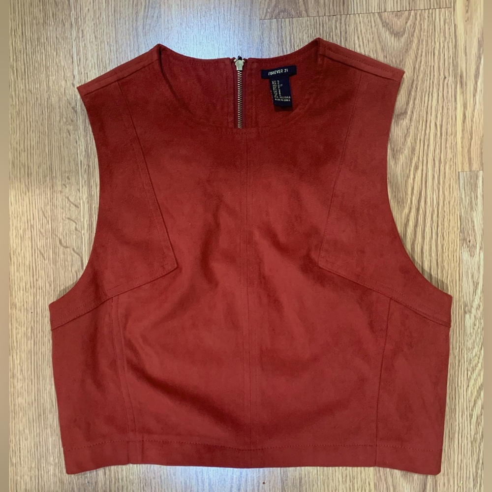 Faux suede Burgundy top great condition
